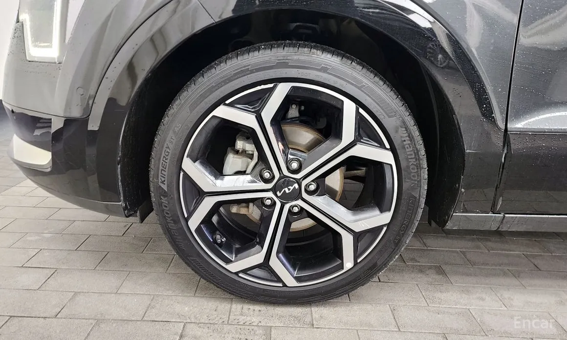 Фото 5 - Kia Niro