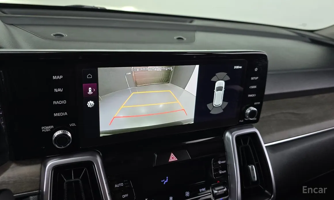 Фото 16 - Kia Sorento