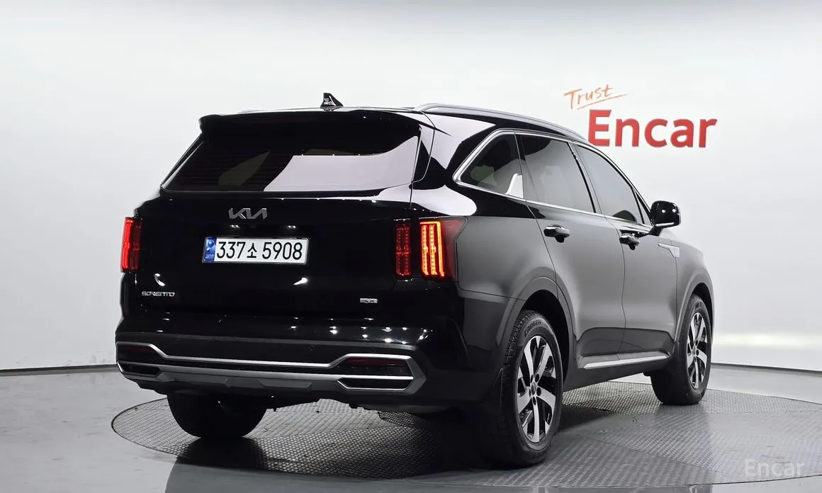 Фото 2 - Kia Sorento