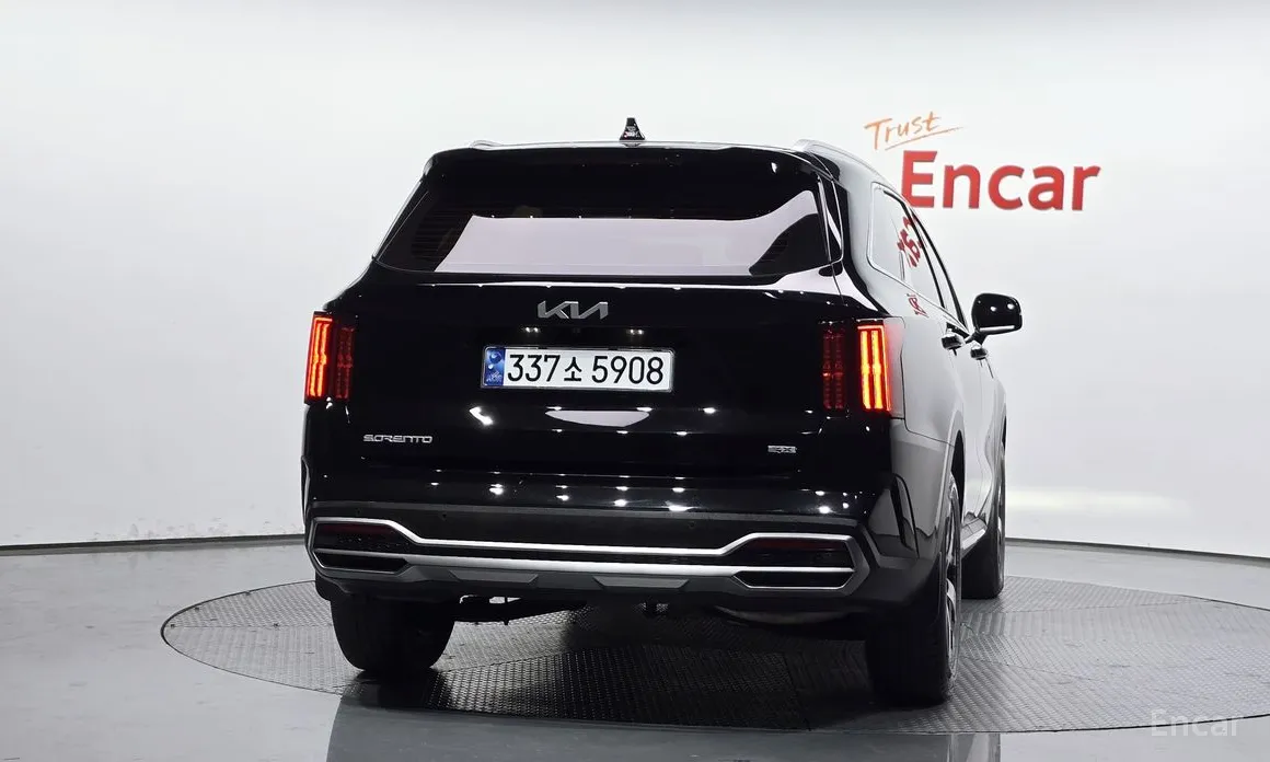 Фото 4 - Kia Sorento