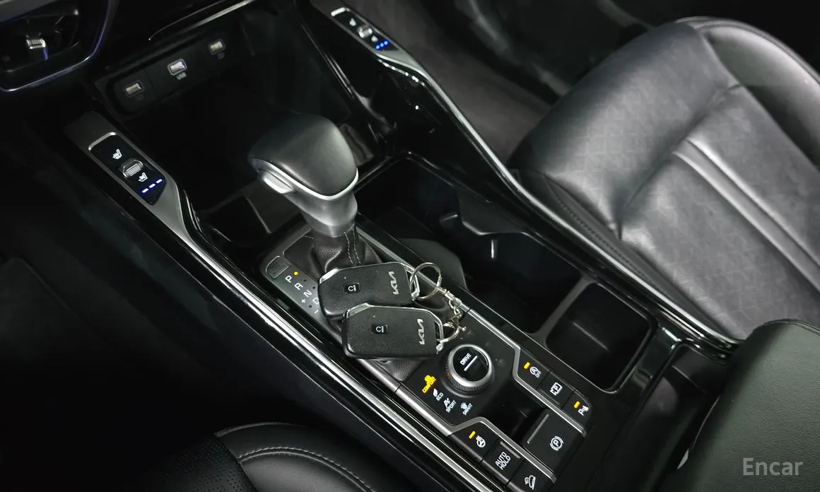 Фото 9 - Kia Sorento