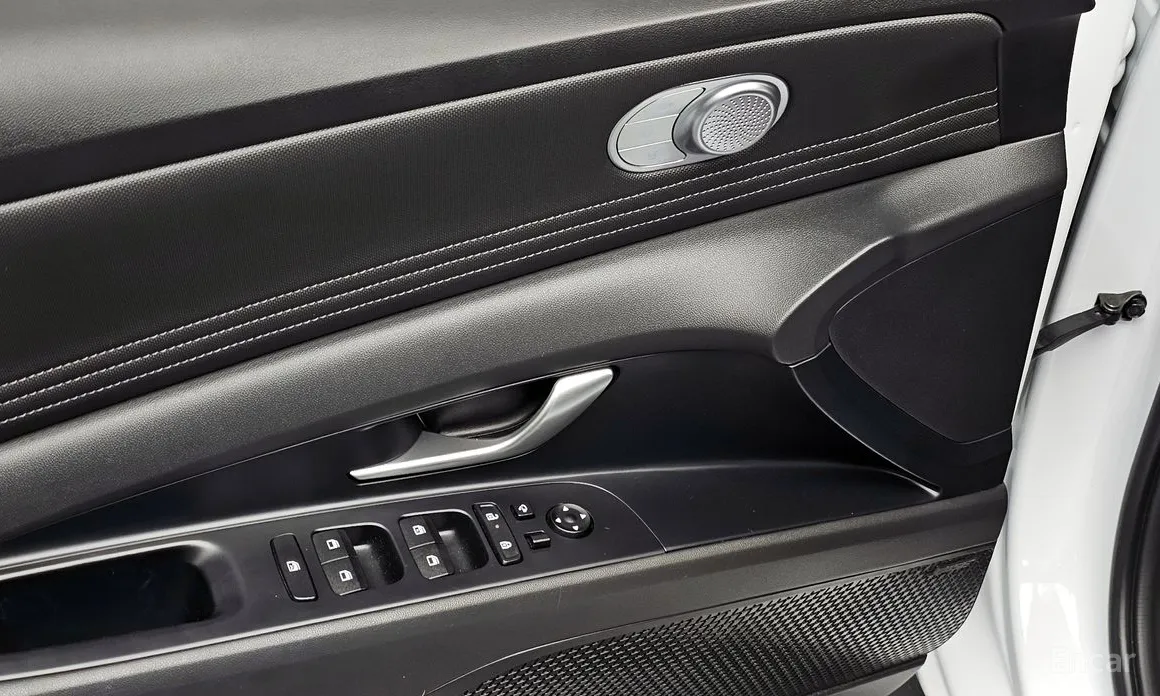 Фото 18 - Hyundai Avante