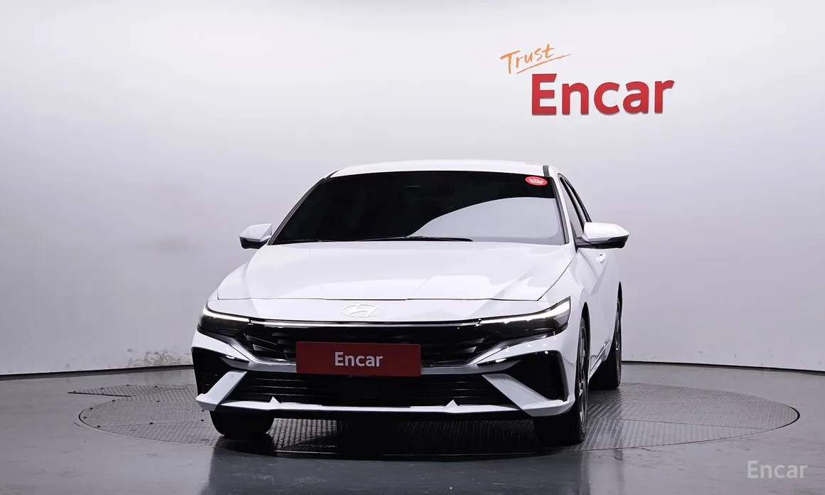 Фото 3 - Hyundai Avante