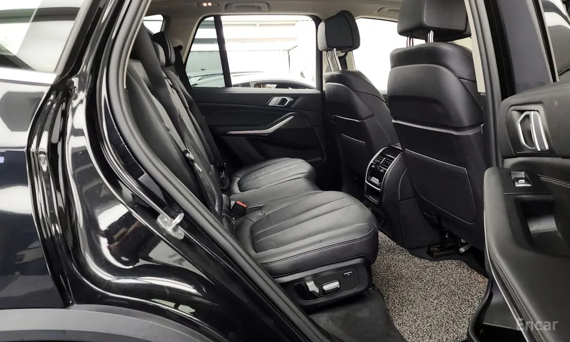 Фото 12 - BMW X5