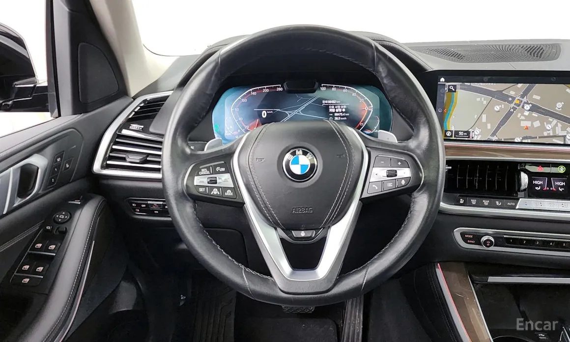 Фото 13 - BMW X5