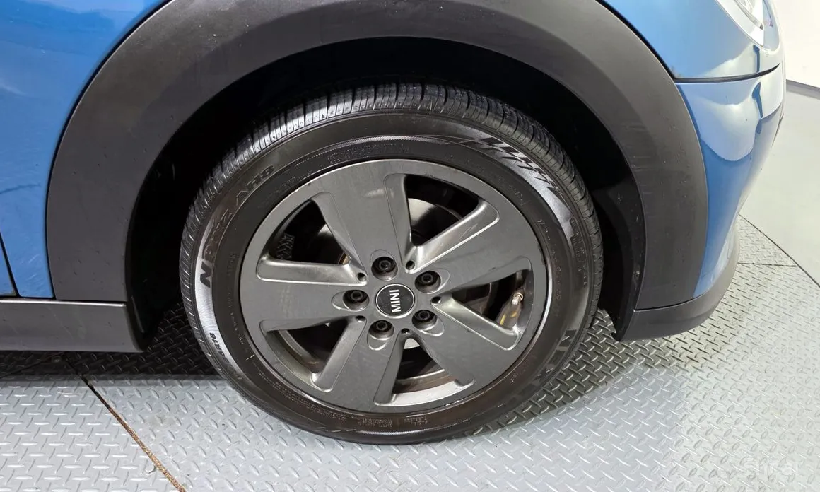 Фото 5 - Mini Cooper