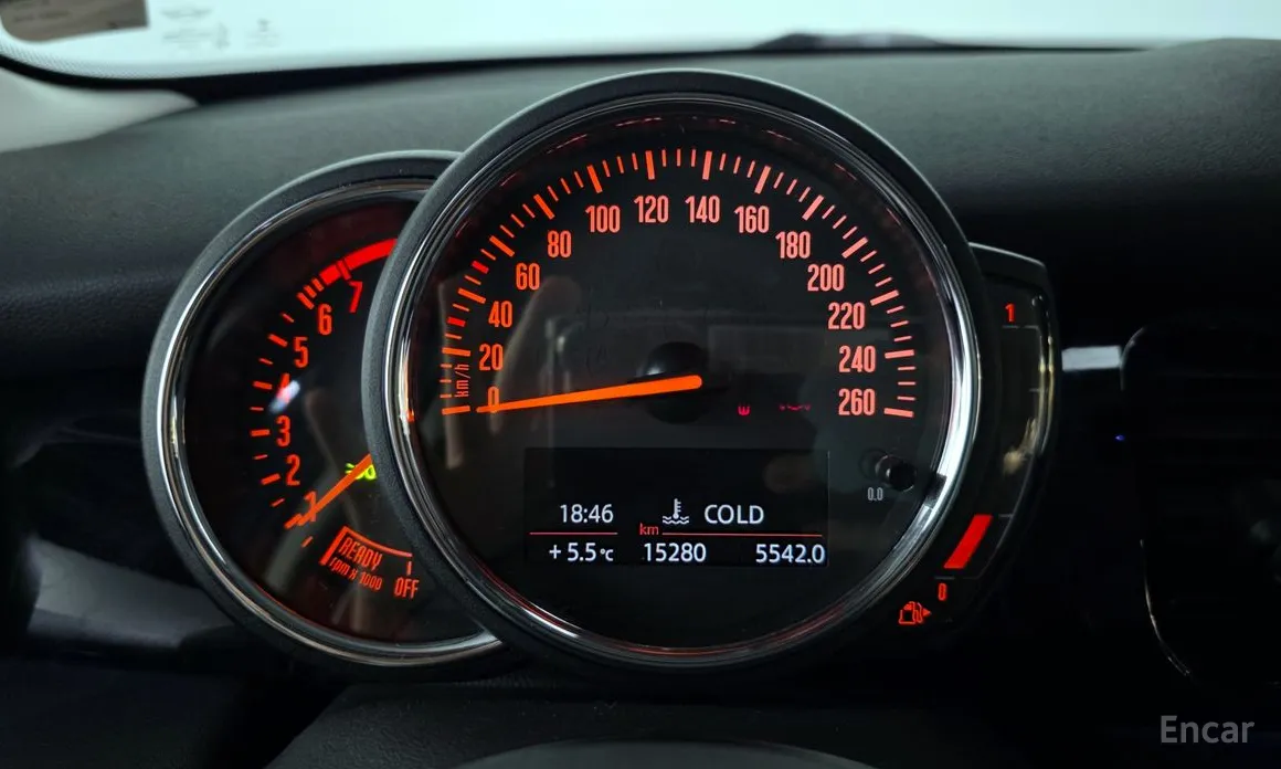 Фото 8 - Mini Cooper