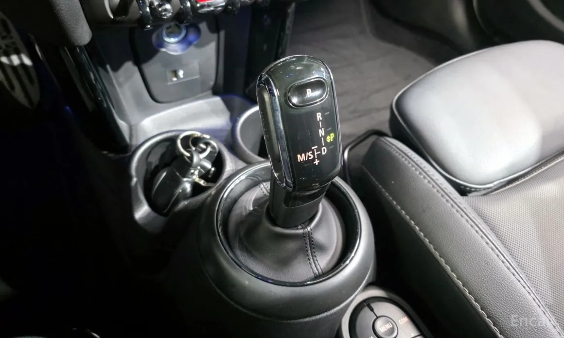 Фото 9 - Mini Cooper