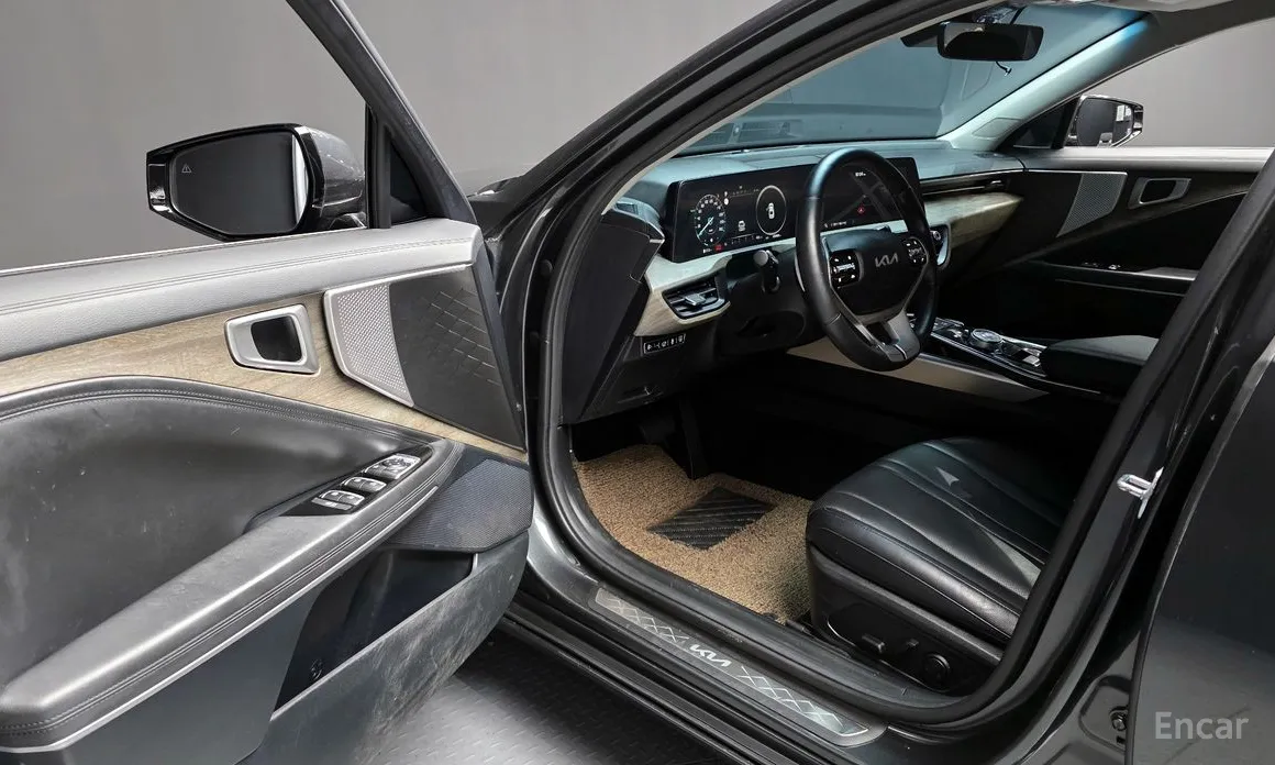 Фото 10 - Kia K8
