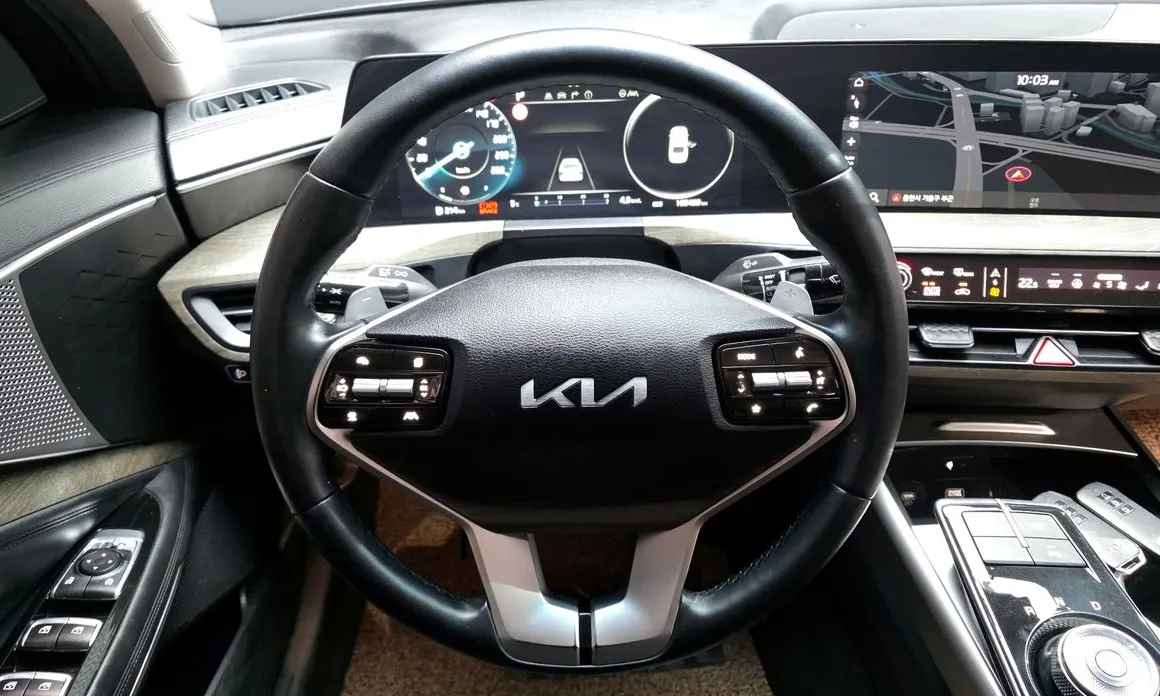 Фото 13 - Kia K8