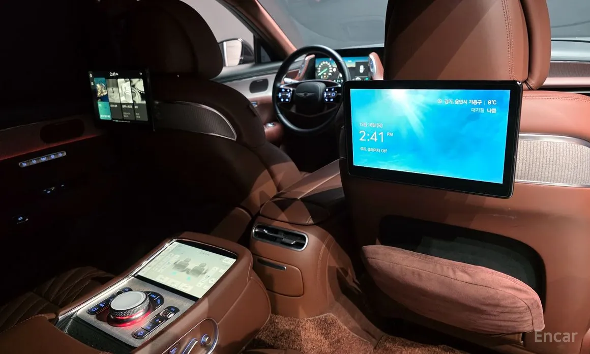 Фото 19 - Genesis G90