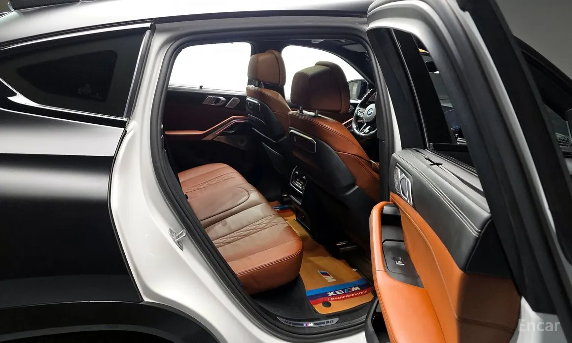 Фото 12 - BMW X6