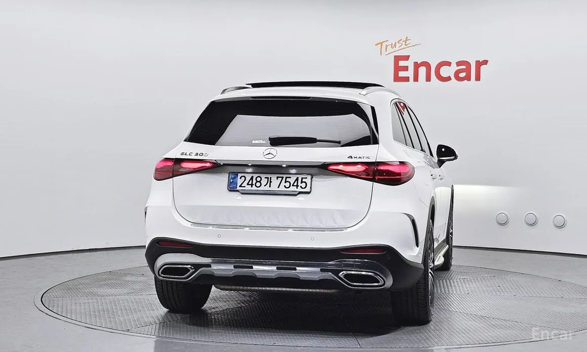 Фото 4 - Mercedes-Benz GLC-Class