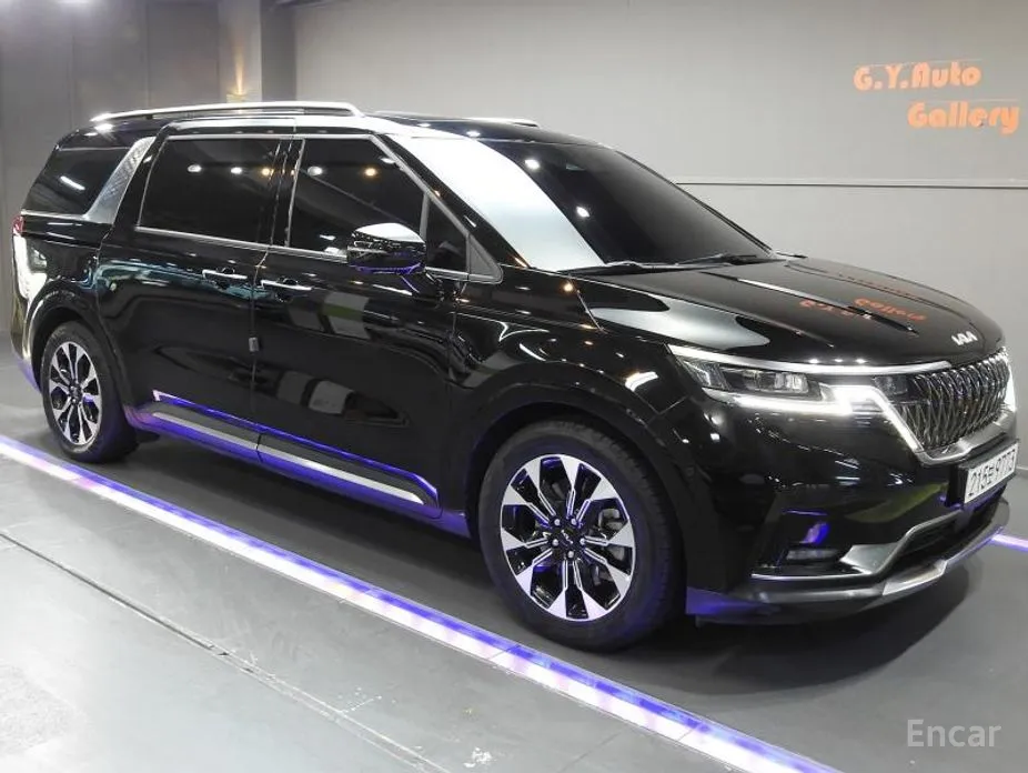 Zdjęcie 1 - Kia Carnival