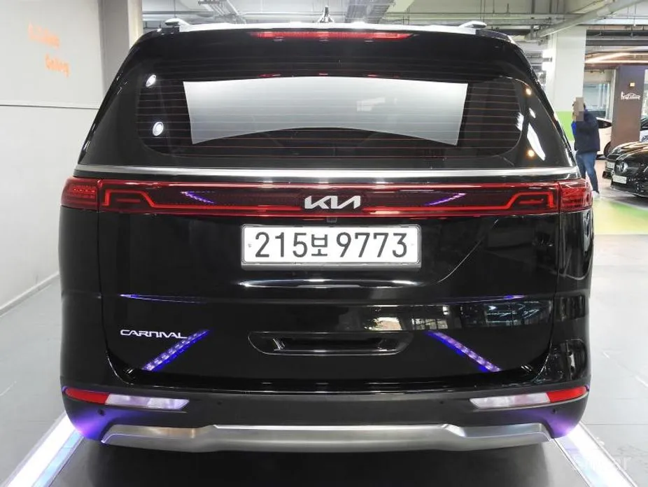 Zdjęcie 4 - Kia Carnival