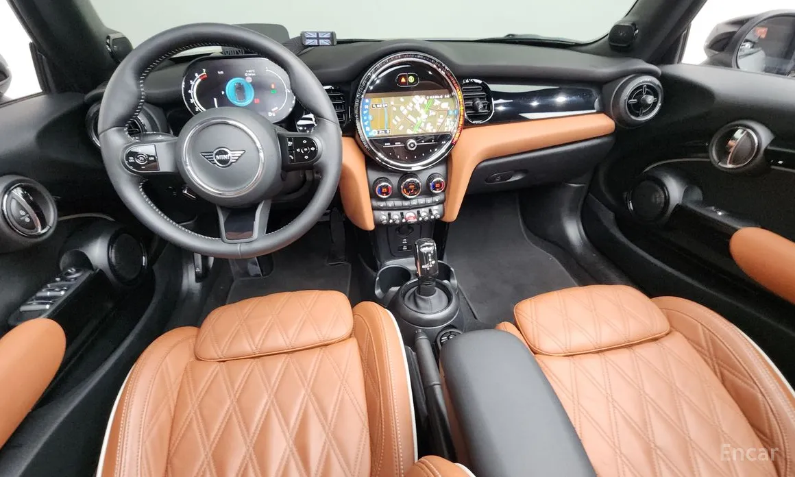 Фото 7 - Mini Cooper Convertible