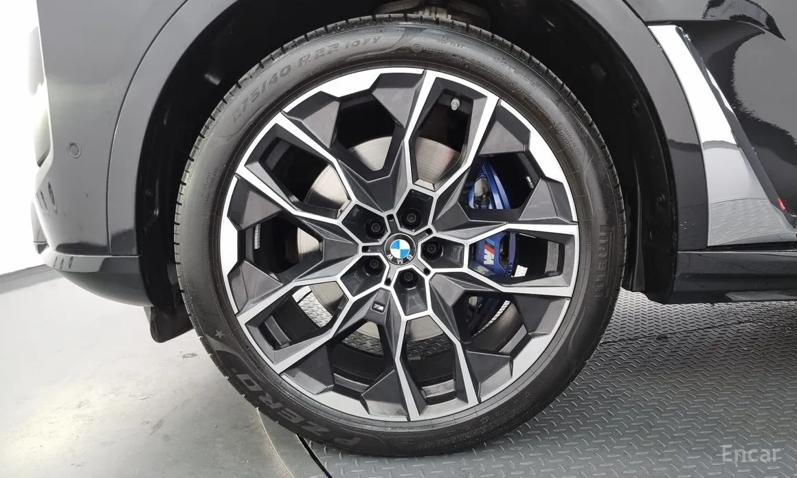 2019 BMW X7