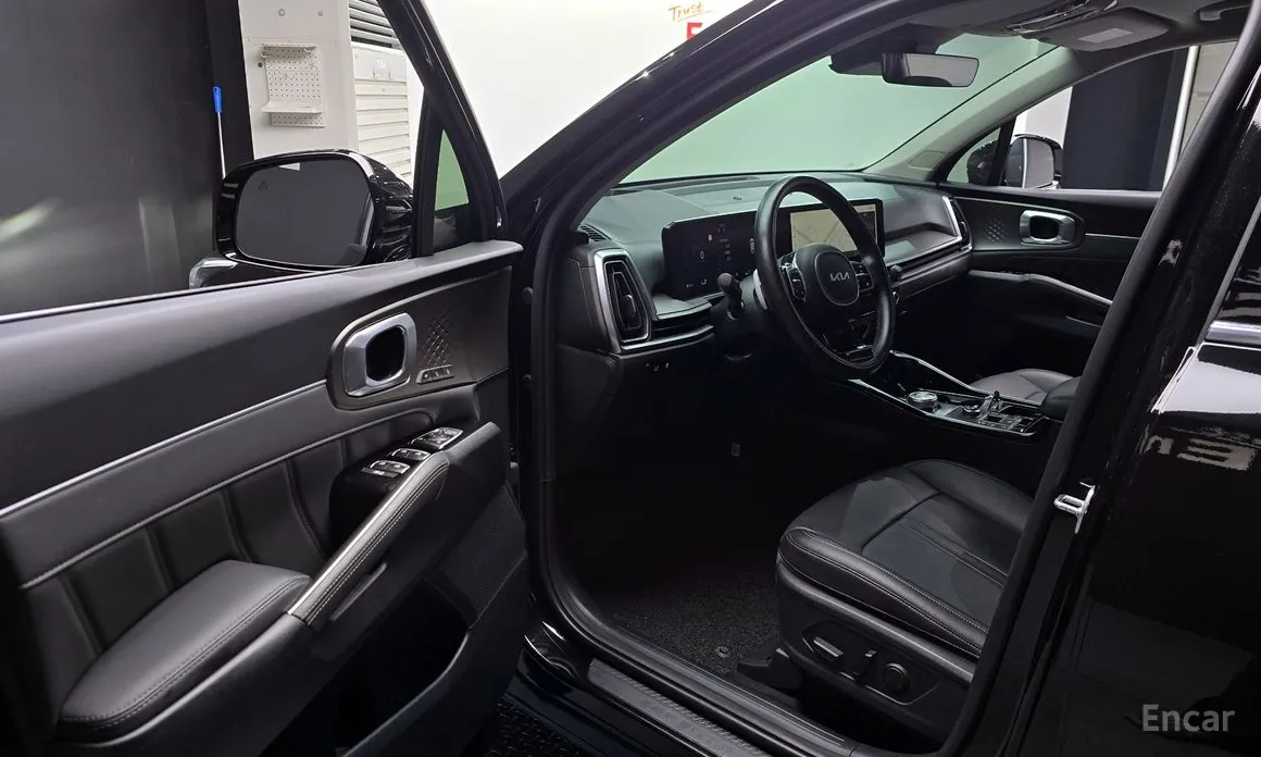 Фото 10 - Kia Sorento