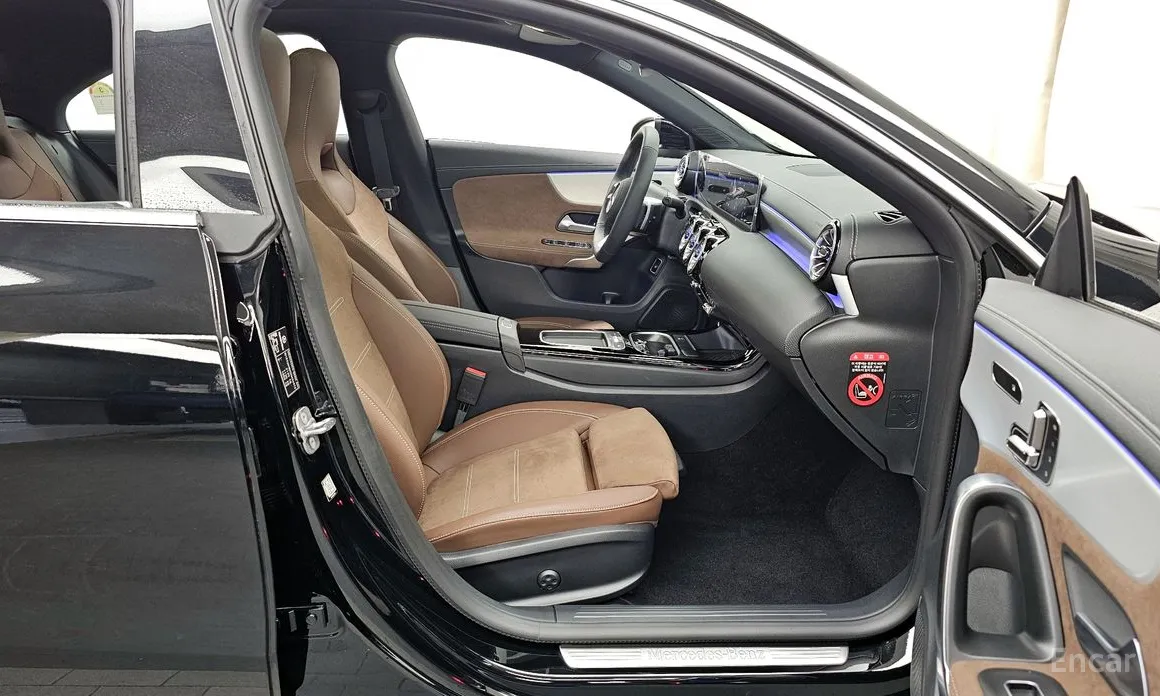 Фото 11 - Mercedes-Benz CLA-Class