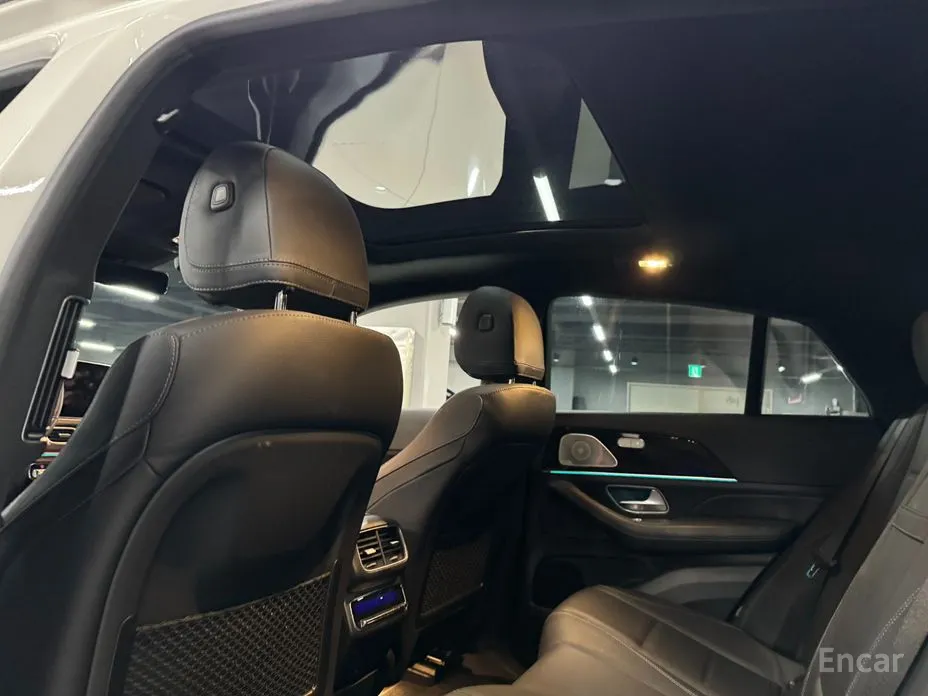 Фото 13 - Mercedes-Benz GLE-Class