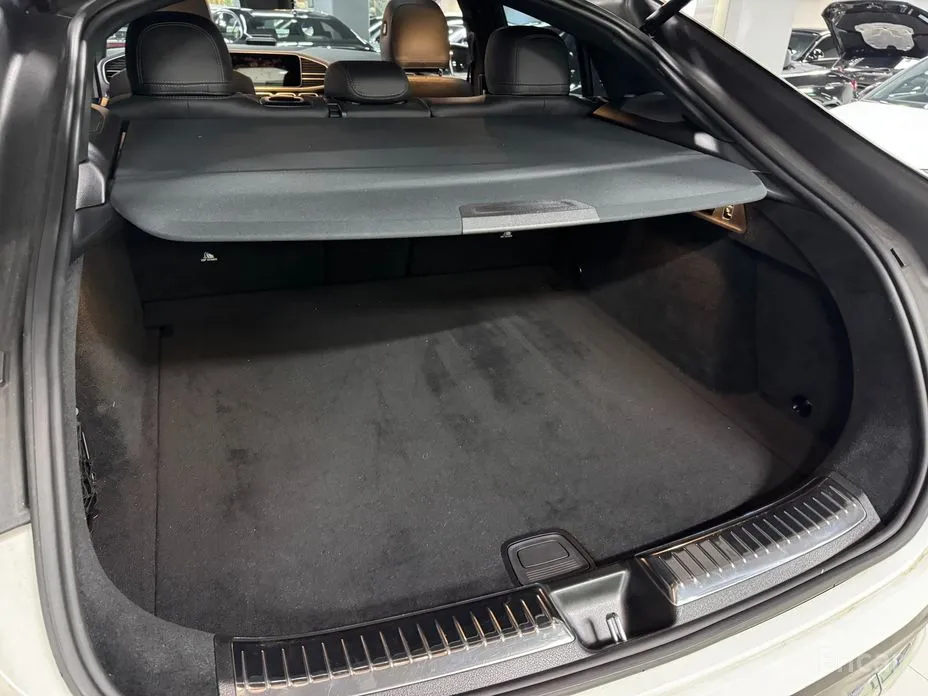 Фото 14 - Mercedes-Benz GLE-Class