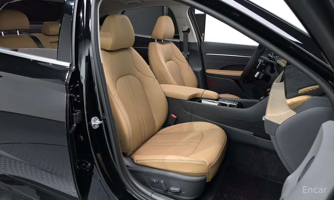 Фото 10 - Hyundai Sonata