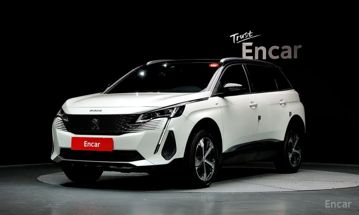 Фото 1 - Peugeot 5008