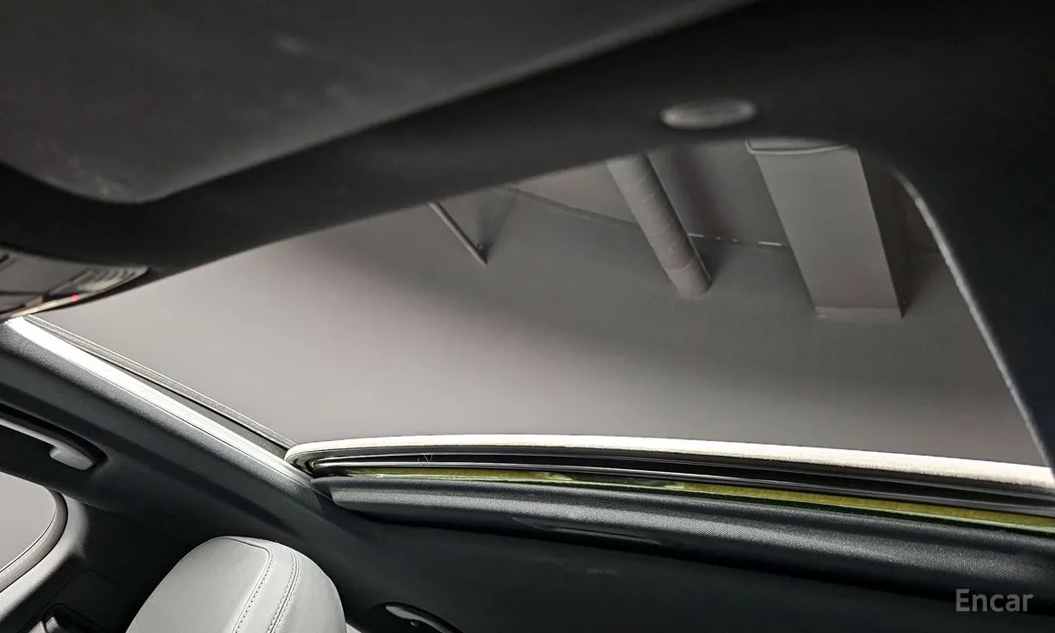 Фото 16 - Mercedes-Benz CLS-Class