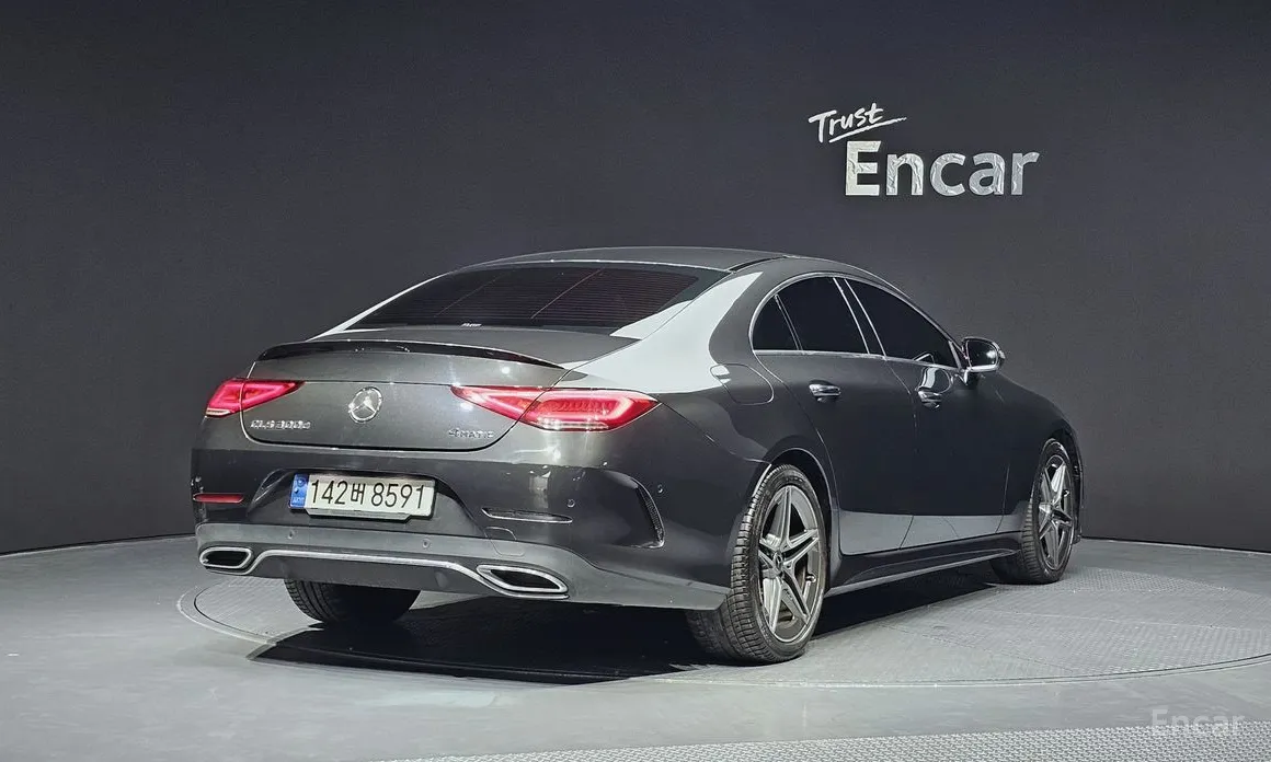 Фото 2 - Mercedes-Benz CLS-Class