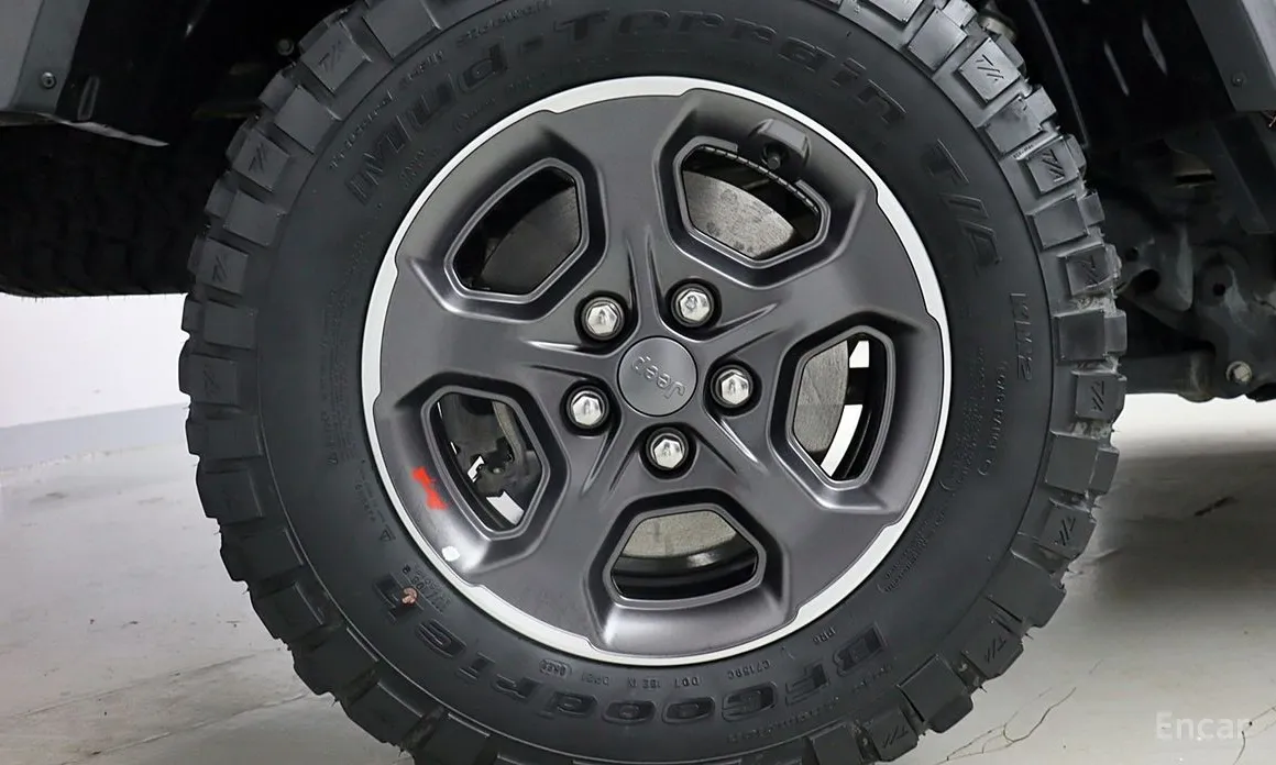 Фото 7 - Jeep Gladiator