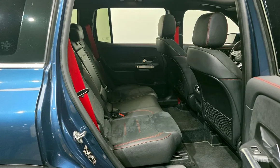 Фото 12 - Mercedes-Benz GLB-Class