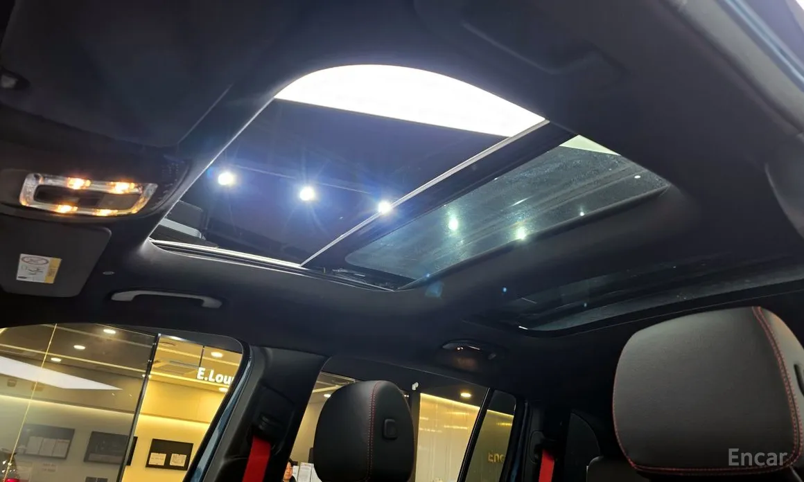 Фото 18 - Mercedes-Benz GLB-Class