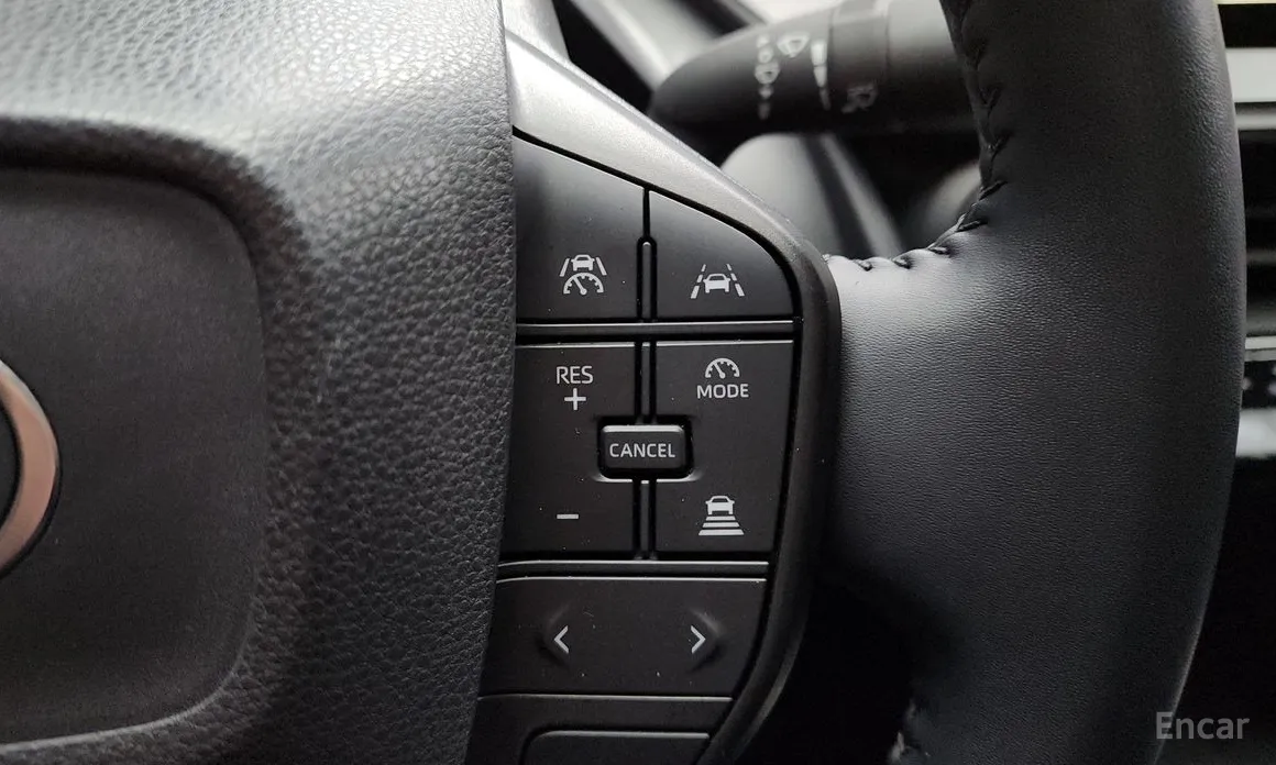 Фото 18 - Toyota Prius