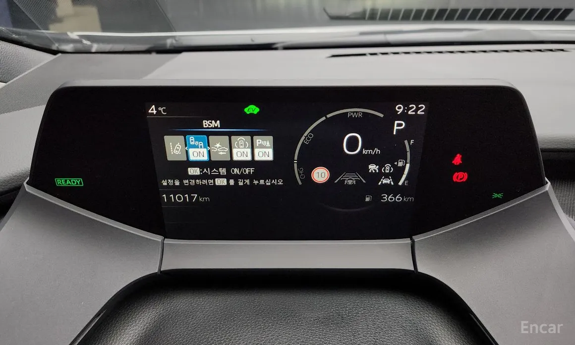 Фото 8 - Toyota Prius