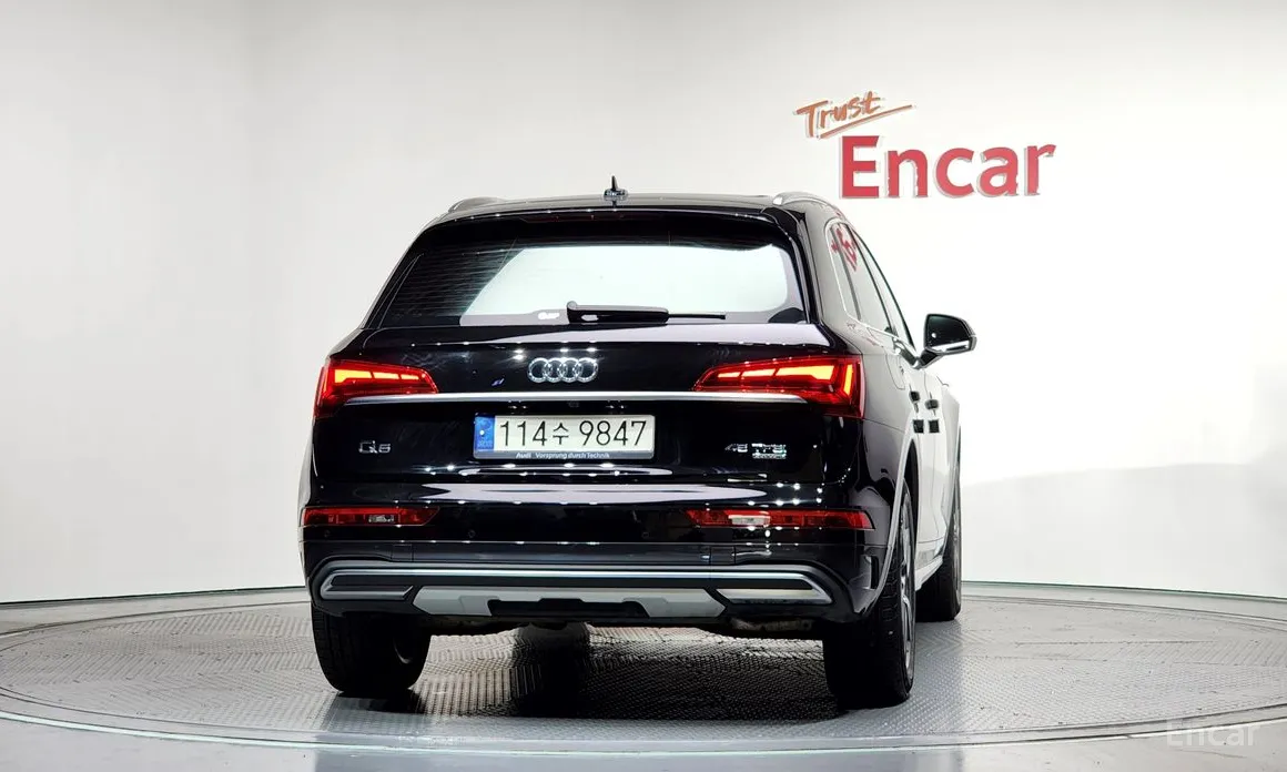 Фото 4 - Audi Q5