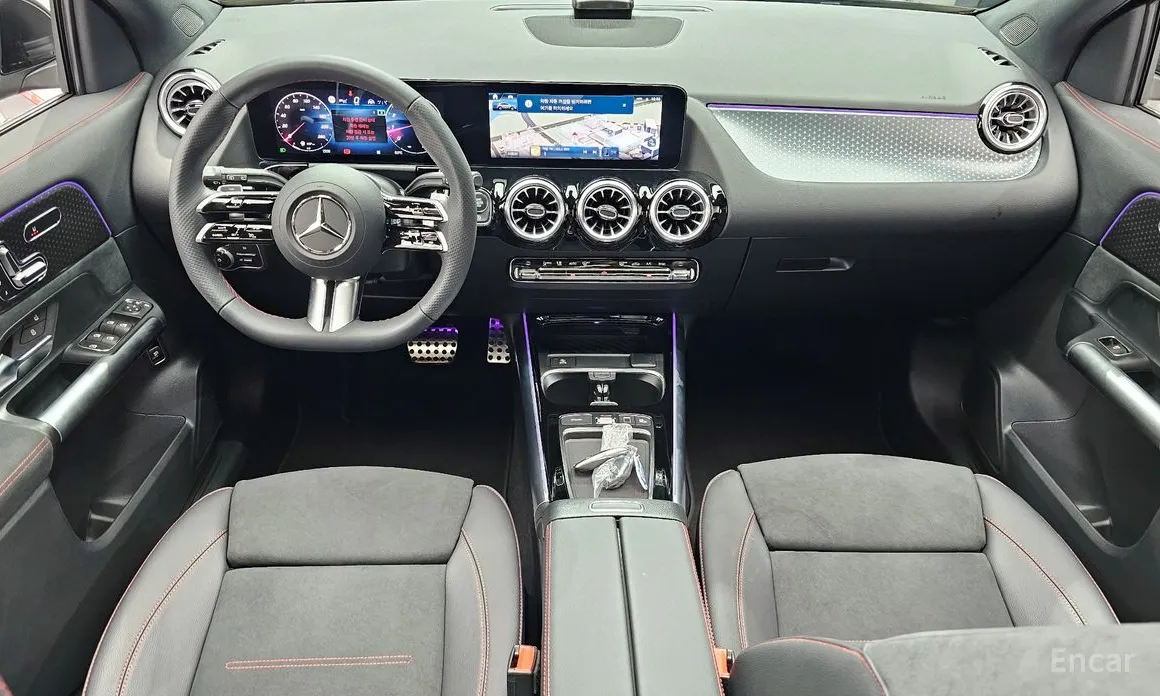 Фото 7 - Mercedes-Benz GLA-Class