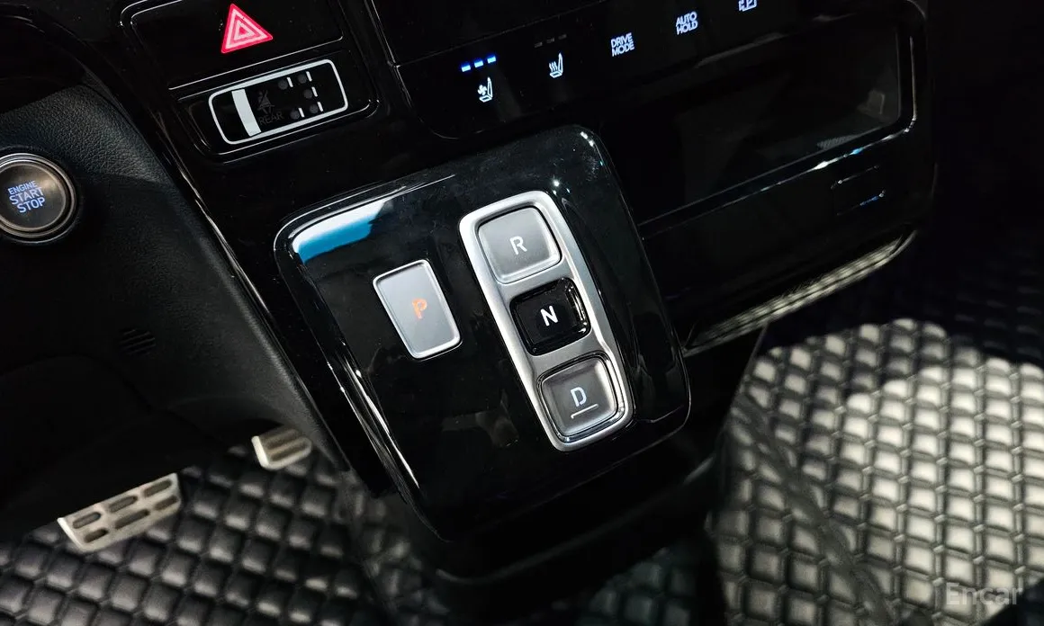 Фото 9 - Hyundai Staria