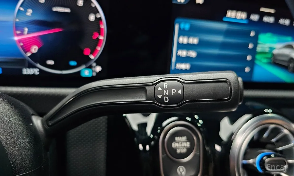 Фото 9 - Mercedes-Benz CLA-Class