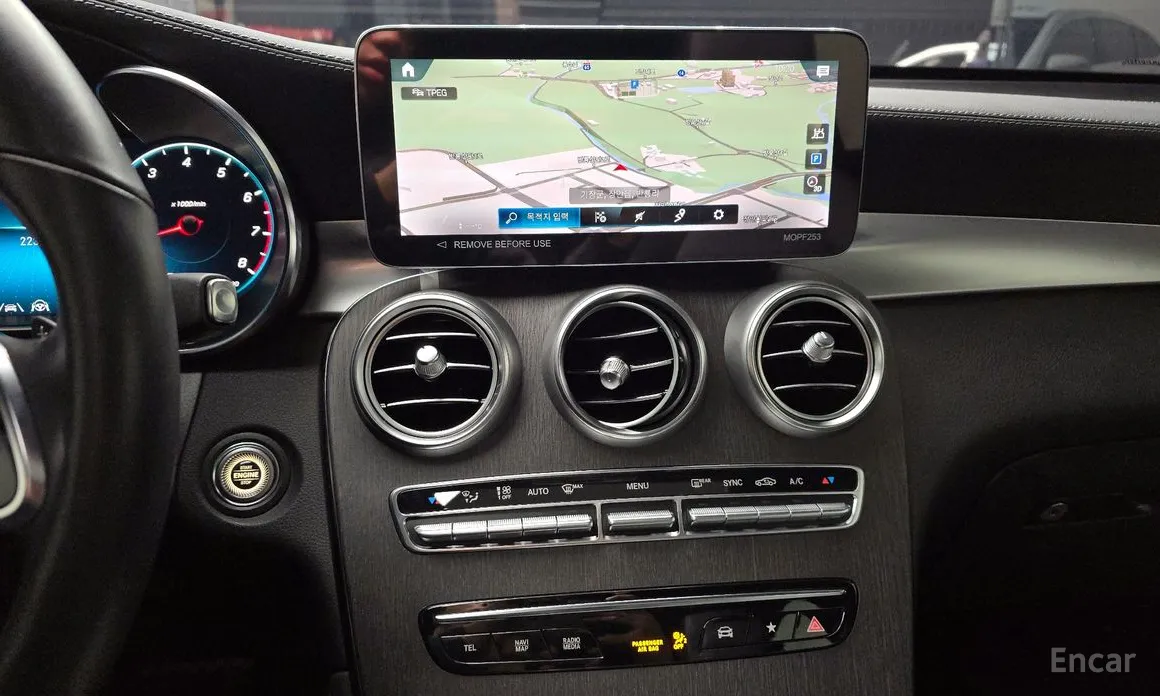 Фото 16 - Mercedes-Benz GLC-Class