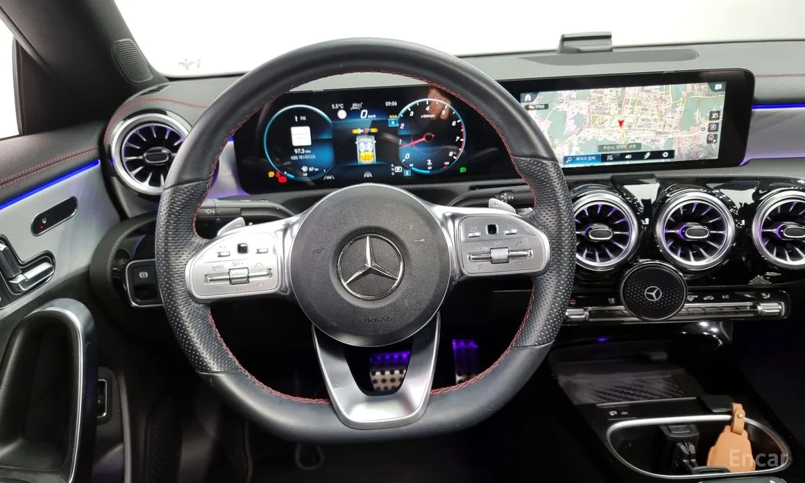 Фото 13 - Mercedes-Benz CLA-Class