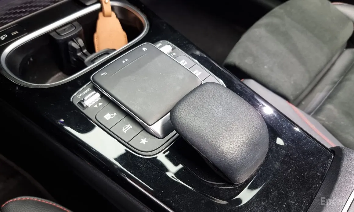 Фото 19 - Mercedes-Benz CLA-Class