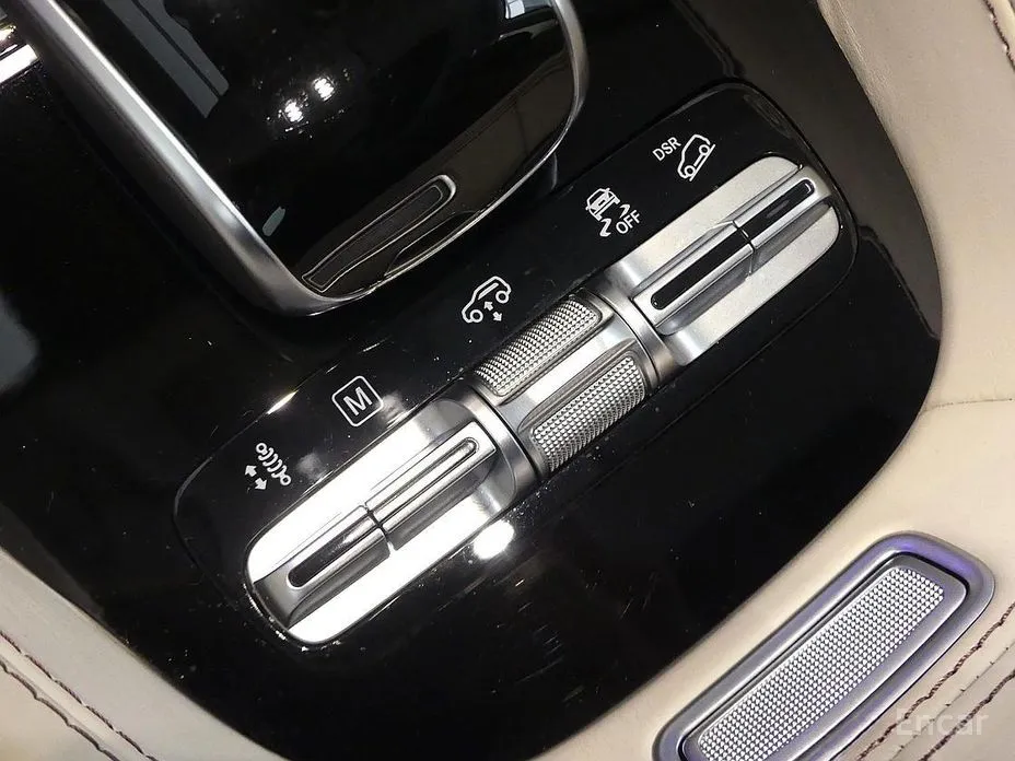 Фото 10 - Mercedes-Benz GLS-Class