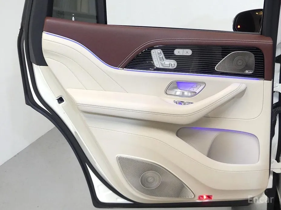 Фото 15 - Mercedes-Benz GLS-Class