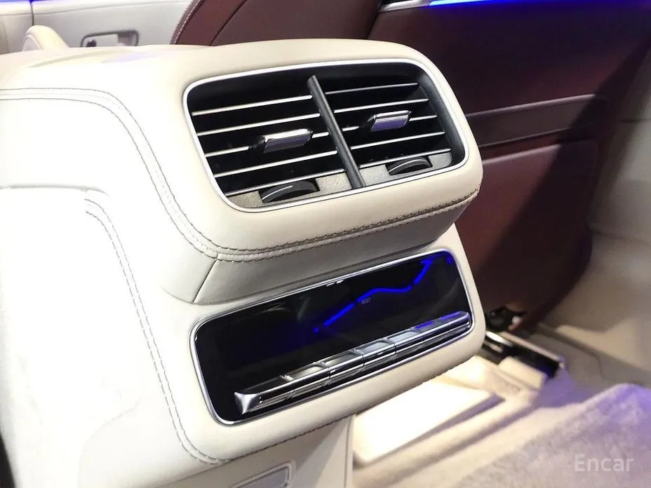 Фото 17 - Mercedes-Benz GLS-Class