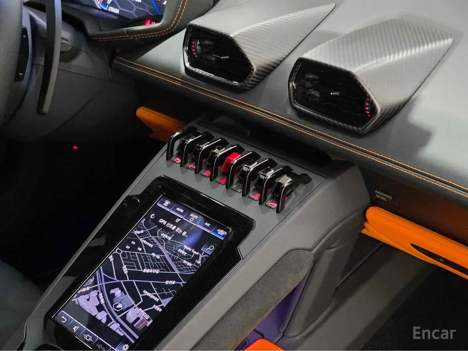 Фото 14 - Lamborghini Huracan