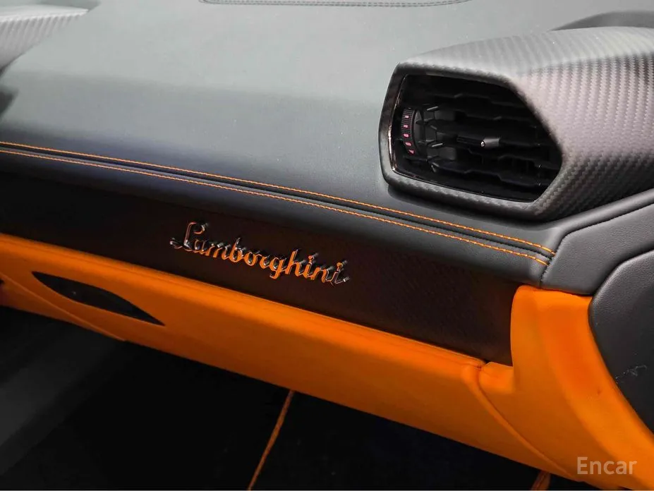 Фото 16 - Lamborghini Huracan