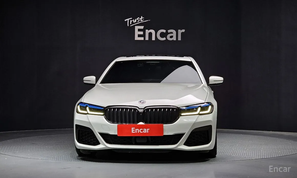 Фото 3 - BMW 5 Series