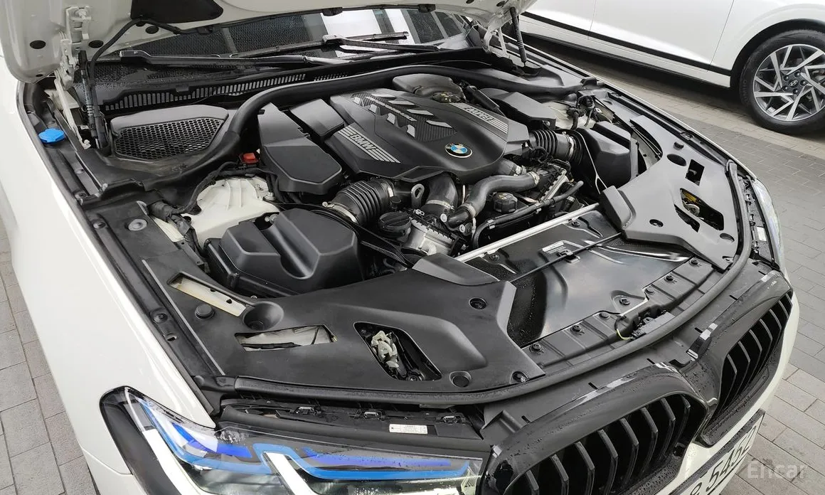 Фото 6 - BMW 5 Series