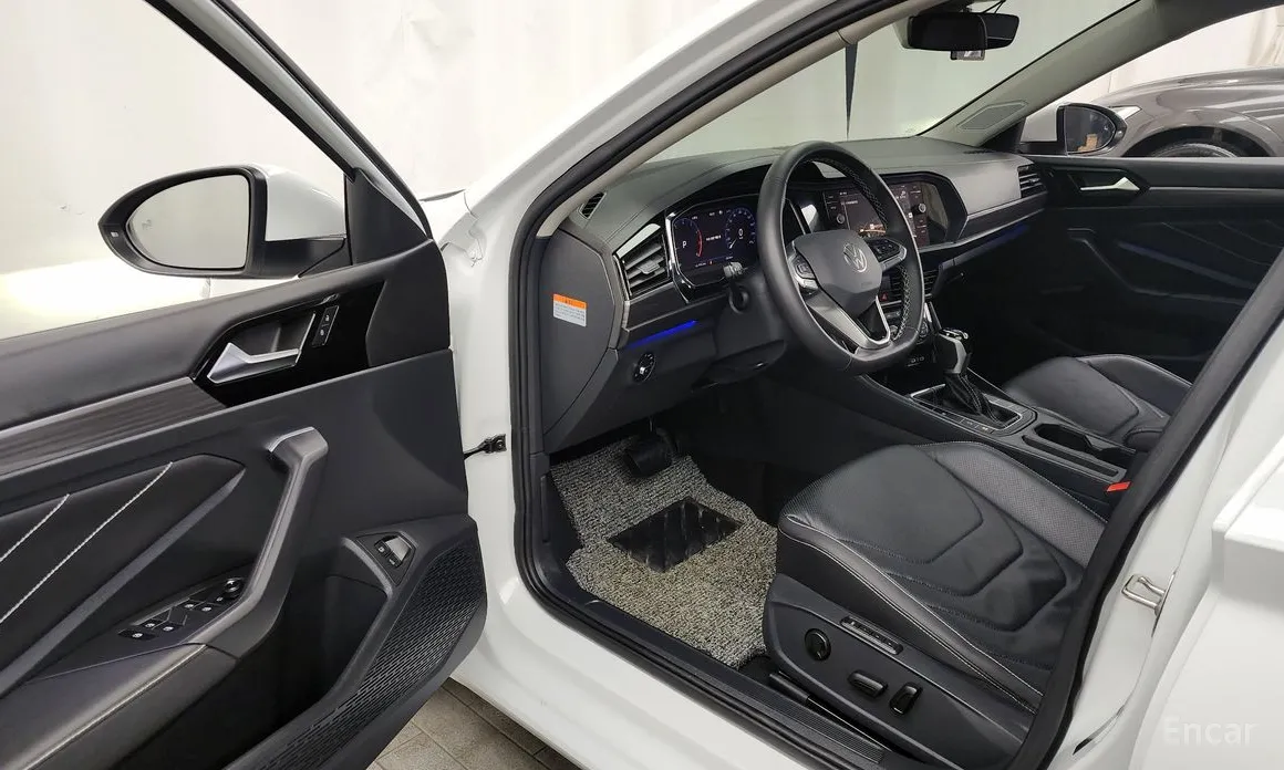 Фото 10 - Volkswagen Jetta