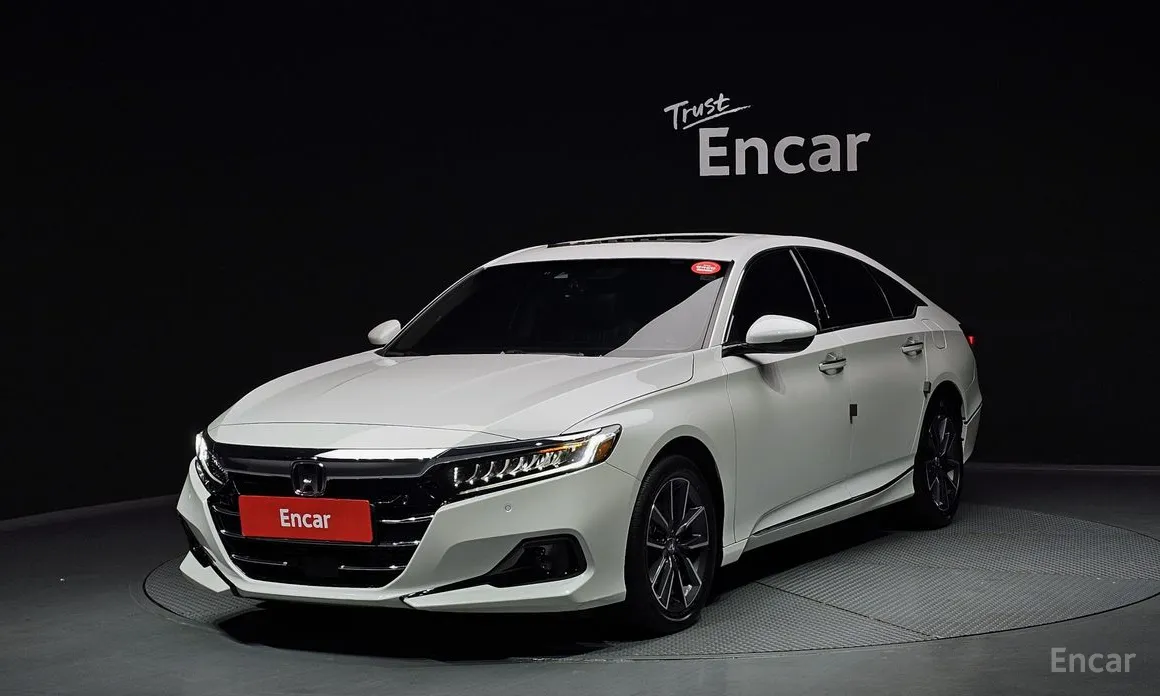 Фото 1 - Honda Accord